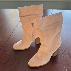 Zodiac Women's Heeled Suede Boots - Cream